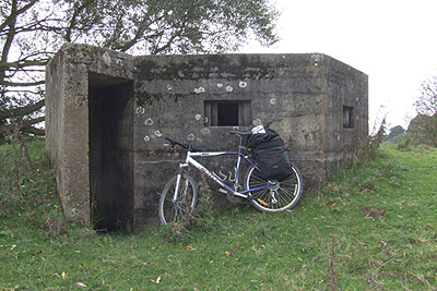 Warehorne pillbox