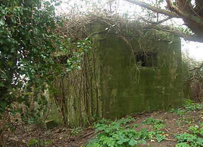 Type 22 pillbox at Pett Emergency Coast Defence Battery